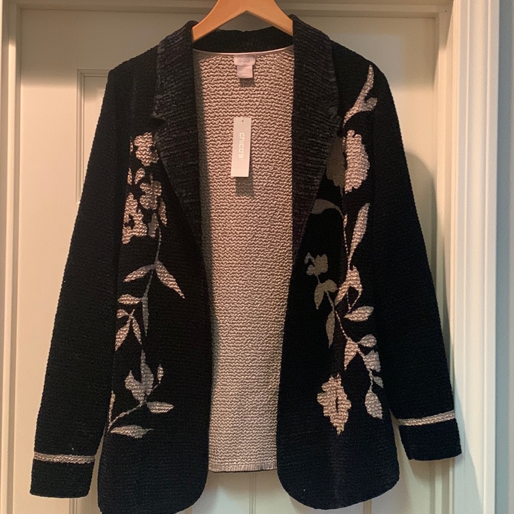 Wrinkle proof jacket from Chico’s Travelers collection (Chico’s size 2)